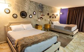 Basha Hotel & Restaurant